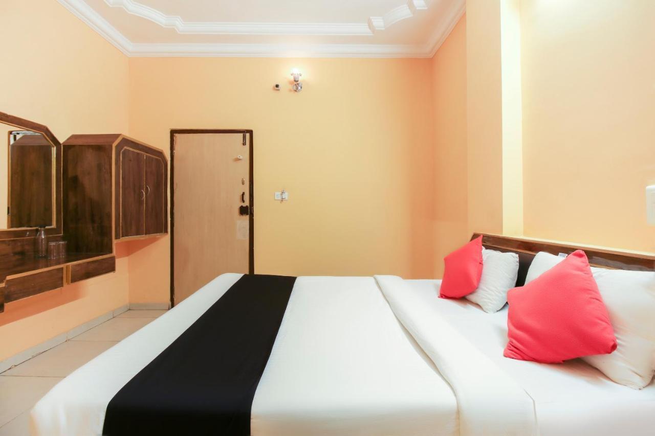 Capital O 71729 Lucky Inn บังกาลอร์ ภายนอก รูปภาพ