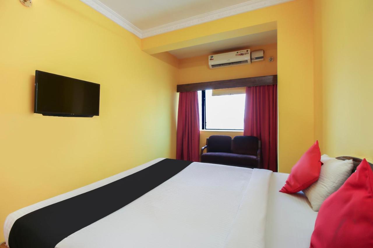 Capital O 71729 Lucky Inn บังกาลอร์ ภายนอก รูปภาพ